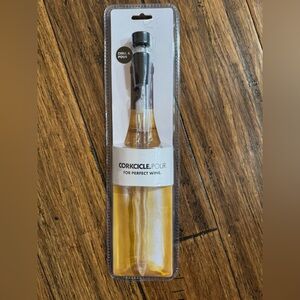 Corkcicle Wine Chiller Pourer